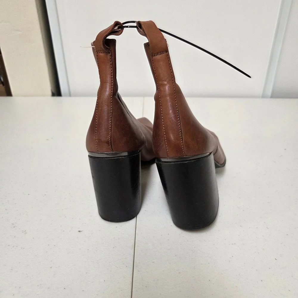 Steve Madden Cognac Brown Leather Pointed Toe Block Heel Chelsea Boots 8.5